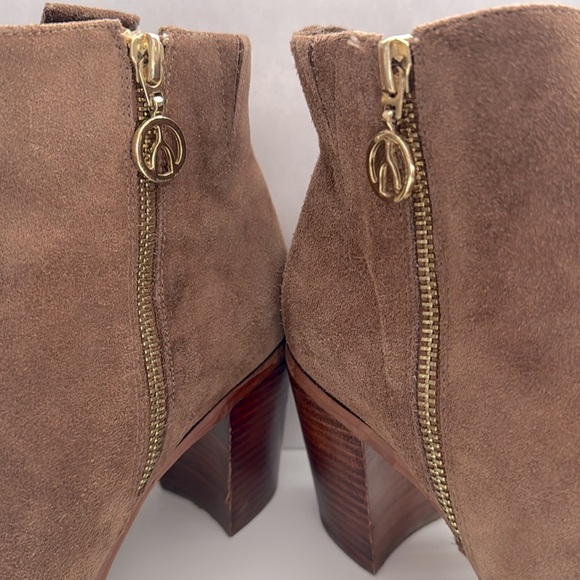 The Wishbone Collection Brown Suede Ankle with tassels Boots Size 8M - Picture 10 of 13